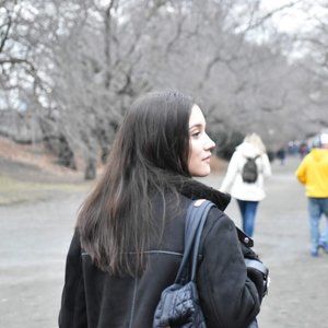 Meet your Posher, Emily